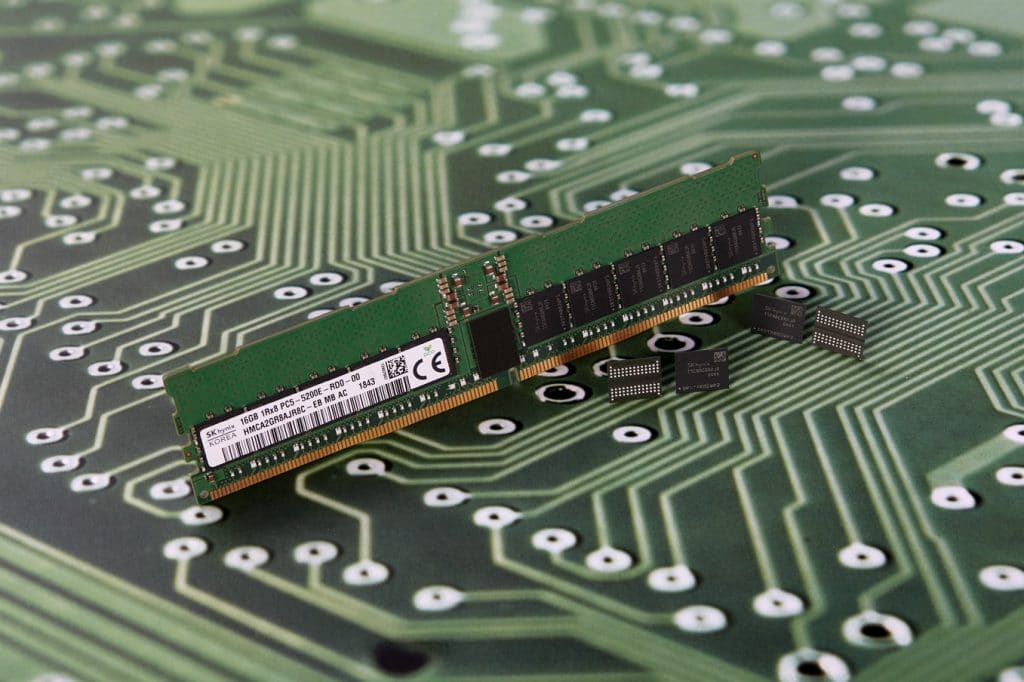 Mémoire RAM SK Hynix DDR5 16 Gb