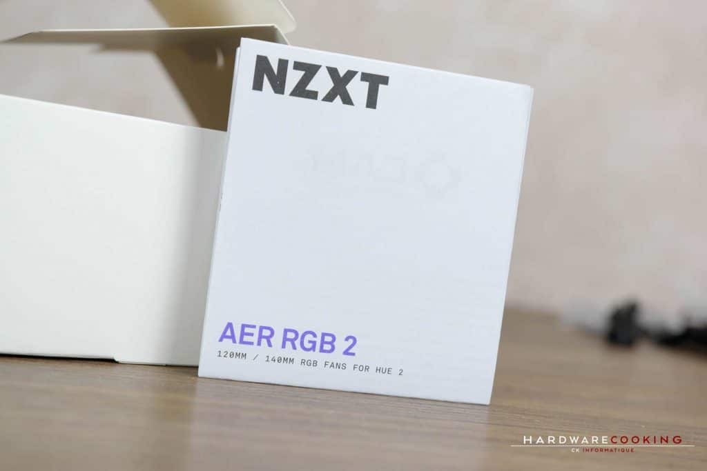 Test ventilateur NZXT Aer RGB 2 avec contrôleur HUE 2