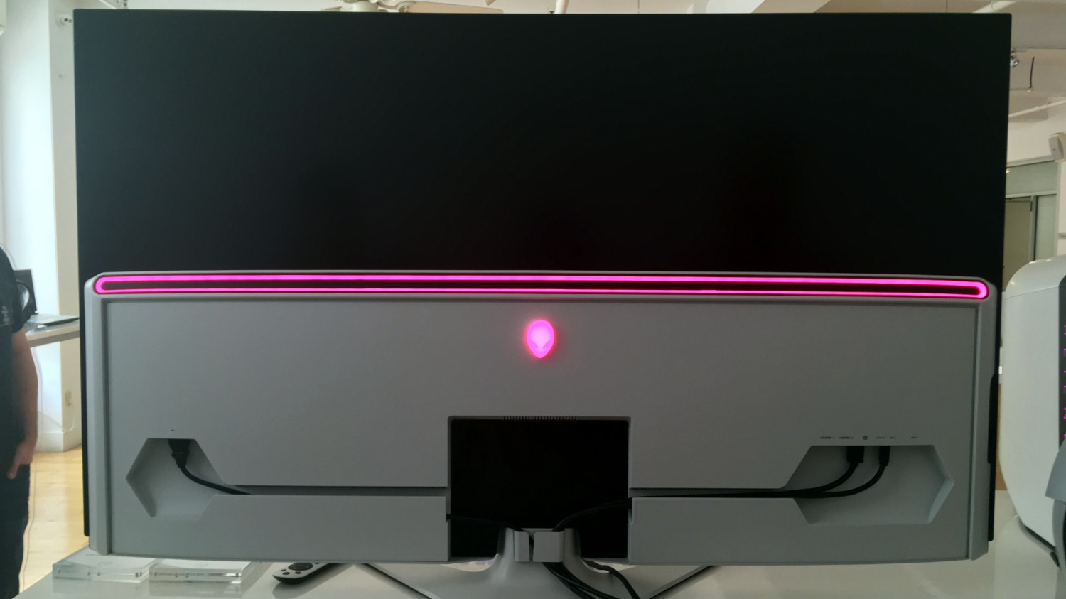 Alienware aw3225qf. Alienware aw5520qf. Alienware aw5520qf 55 дюймов. Dell Alienware aw3423dw. Alienware монитор OLED.