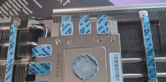 Carte graphique PowerColor Radeon RX 6700 XT pads thermiques avec stickers