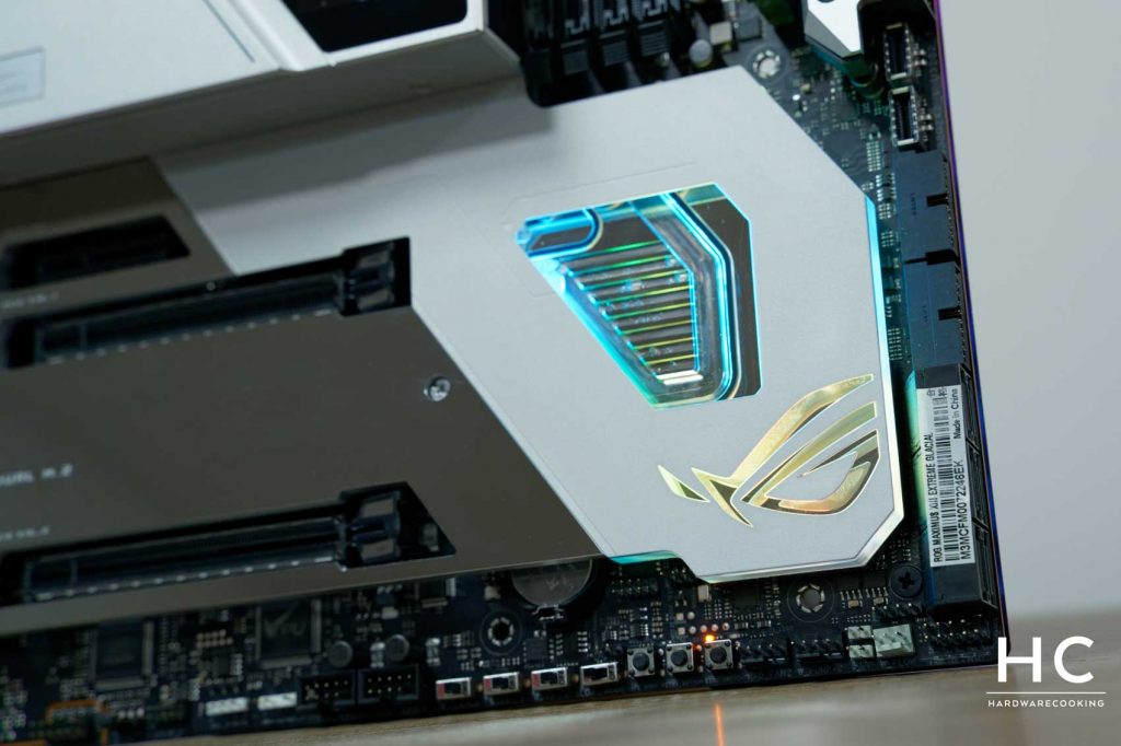 Test ASUS ROG MAXIMUS XIII Extreme Glacial