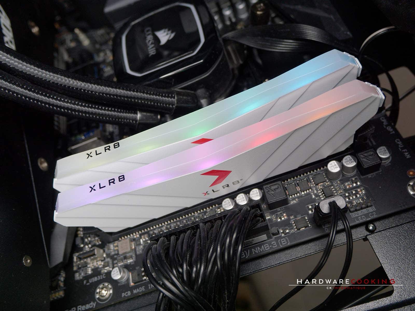 PNY XLR8 GAMING EPIC-X RGB 16Go (2x8Go) DDR4 3200MHz - Mémoire PC PNY sur