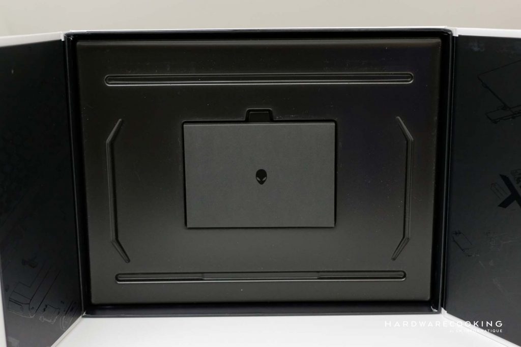 Boîte Alienware X15 R1