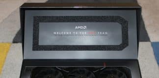 Boite ouverte de l'AMD Radeon RX 7900 XT