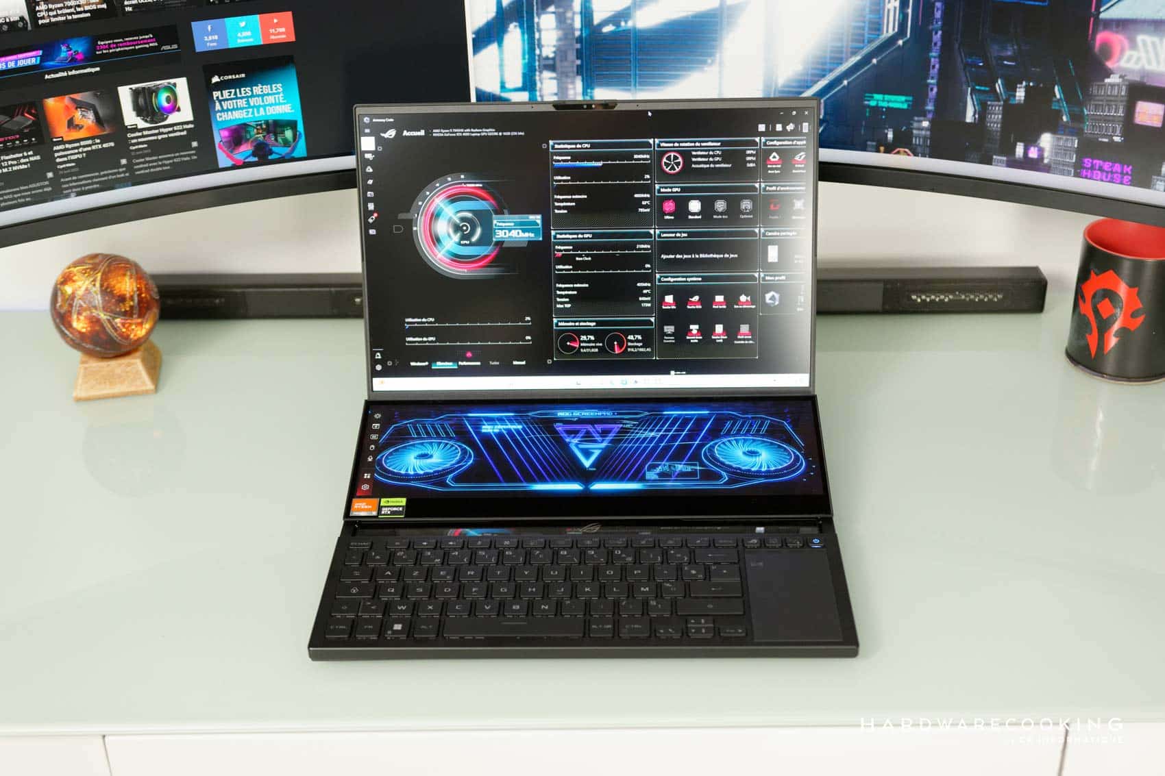 Le ASUS Zephyrus Duo, premier PC portable gaming à double écran, est  disponible