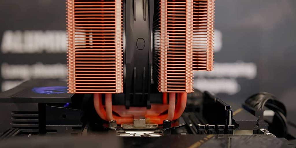 Cooler Master : un ventirad qui change de couleur en fonction de la chaleur !